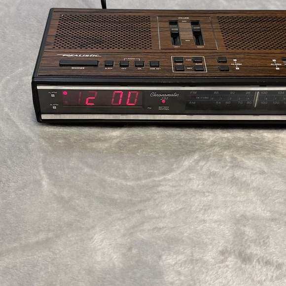 Vintage Realistic Chronomatic 251 Dual Alarm Clock AM/FM Radio #12-1559 Working - Picture 10 of 16